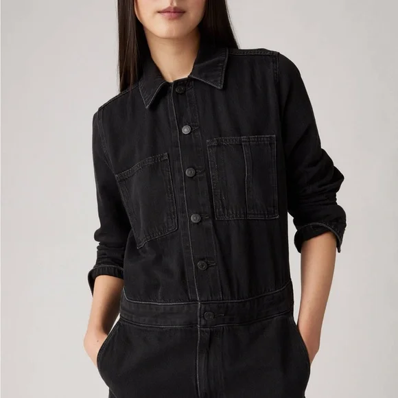 Levi's Premium ICONIC JUMPSUIT Black Denim One Piece Jeans Medium New NWT $128 - Picture 4 of 12